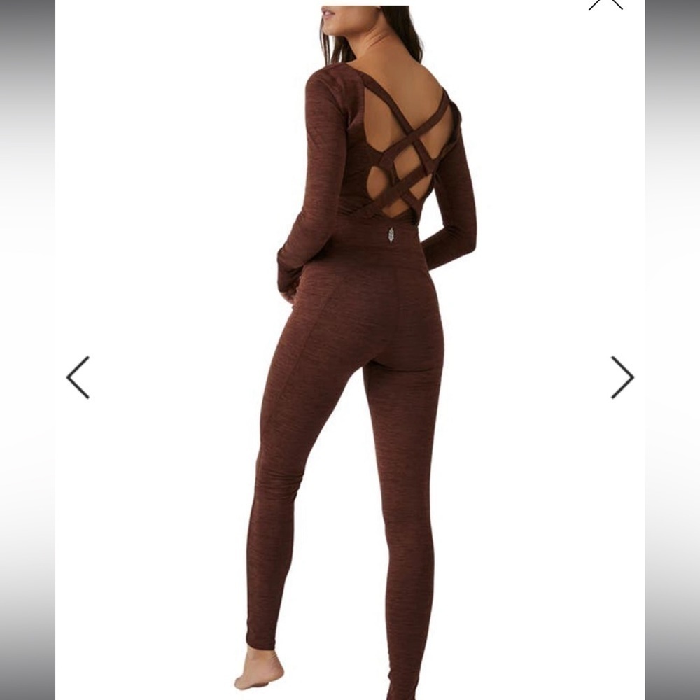 - Relieve Crossback Jumpsuit
FP MOVEMENT NWT